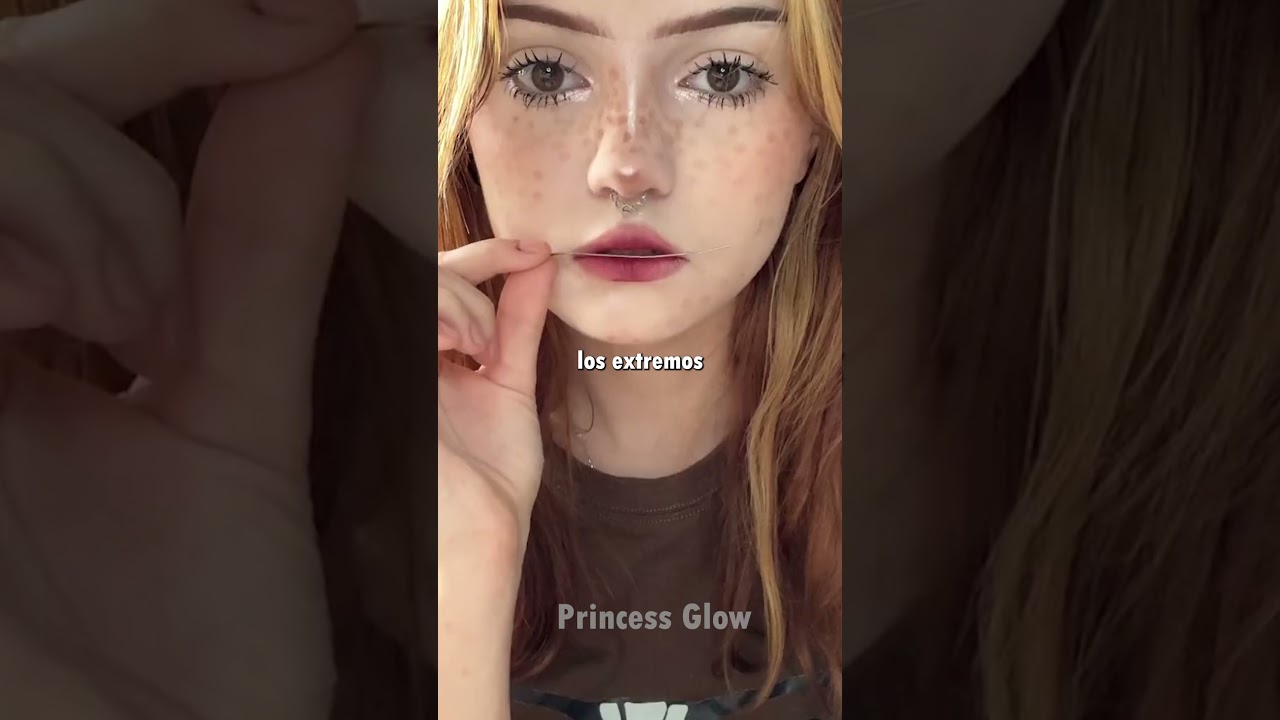 ¿Piercing de labio DIY con un clip ¡Así se hace! 💕