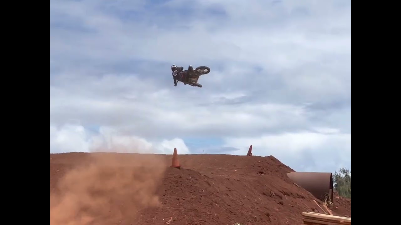 North Shore Oahu  RideHMA motocross track