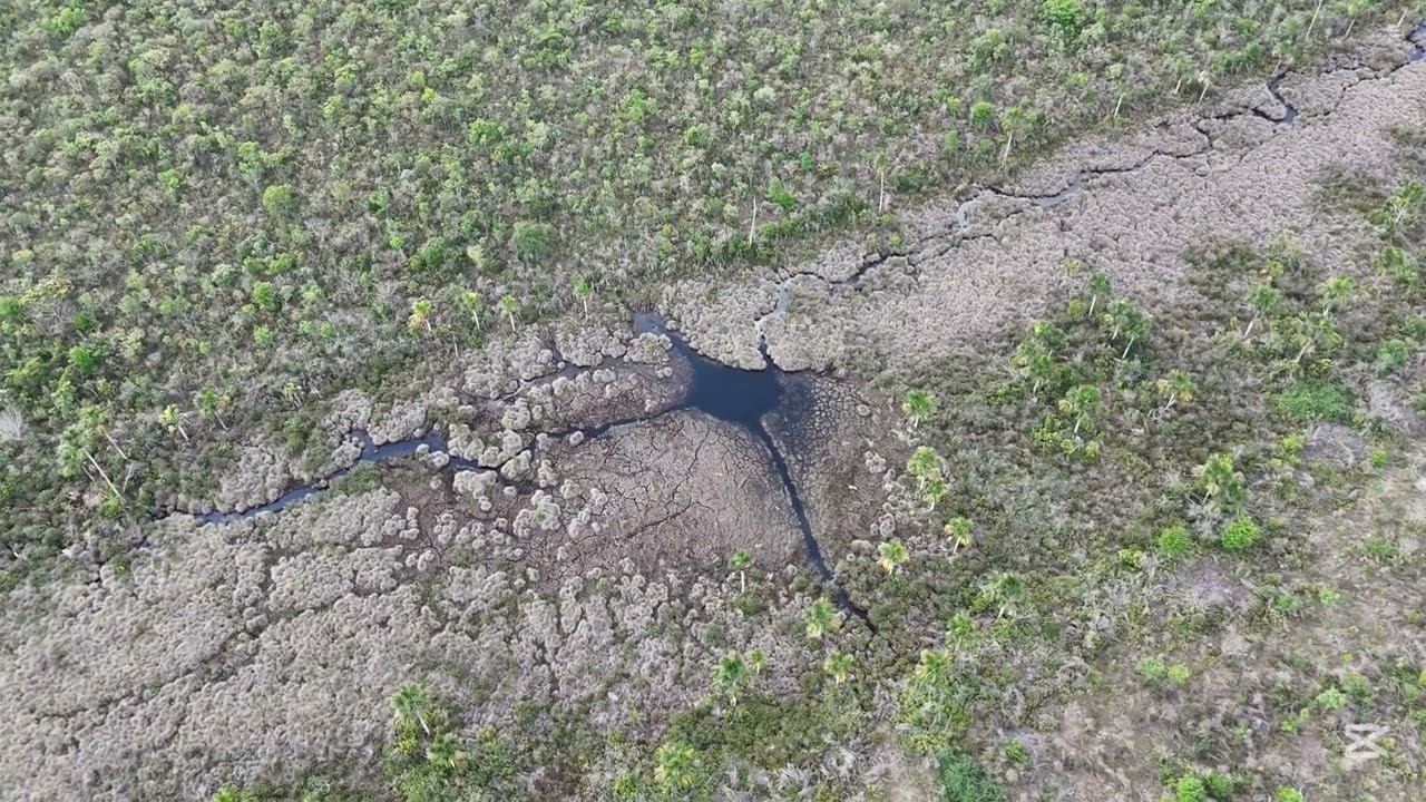 ÁGUAS EMENDADAS - Santuário de Brasília (por um Drone)