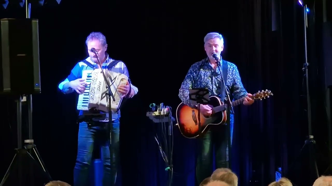 Odd Arne Sørensen og Tommy Michaelsen med Lille Laila