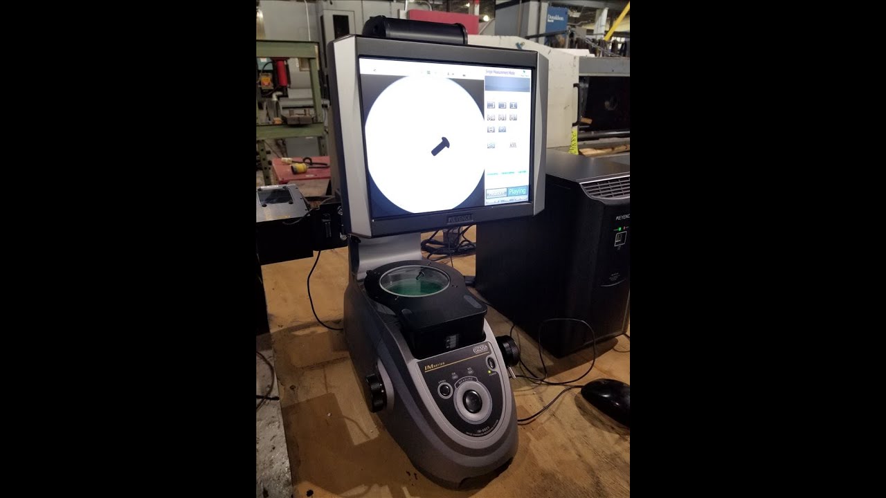 Keyence IM-6025 Optical Comparator