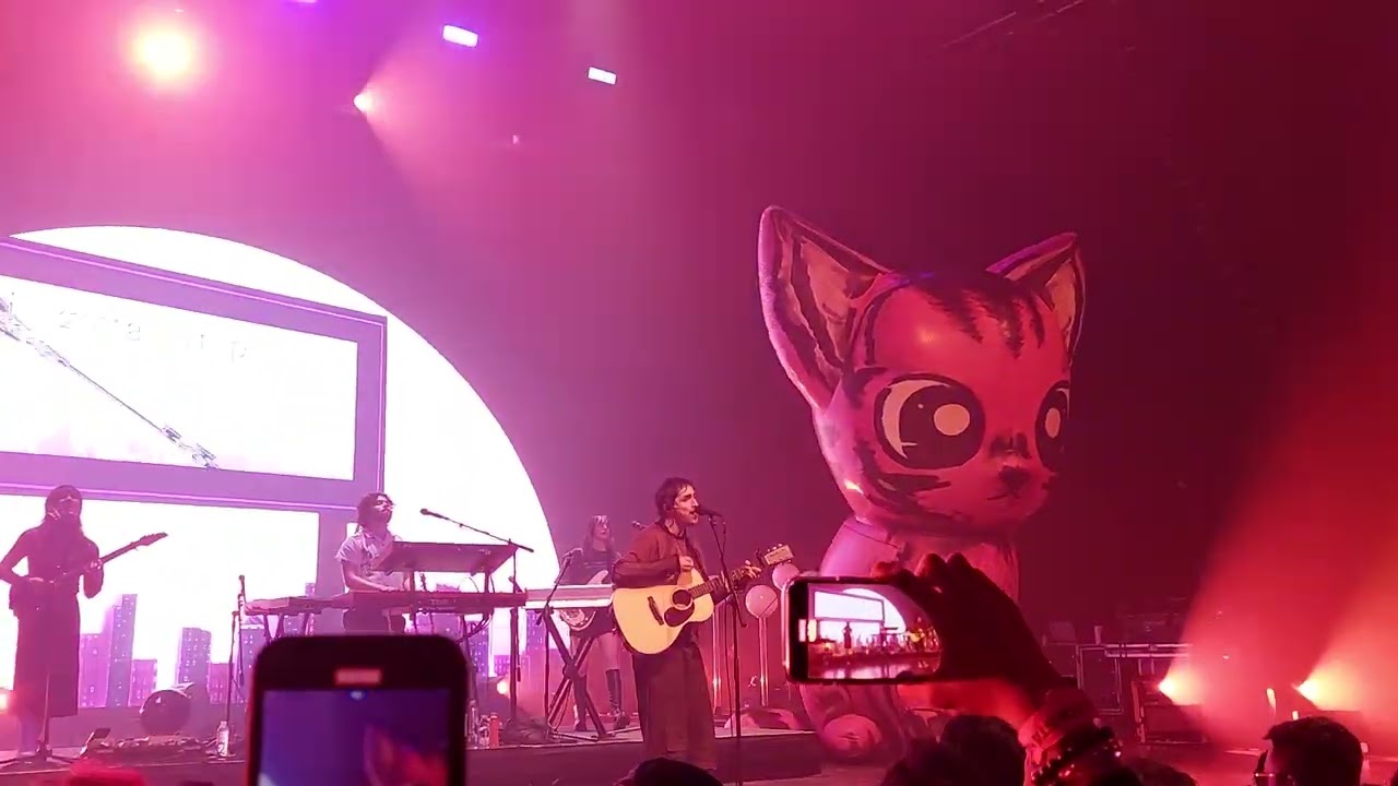 Everything Goes On - Porter Robinson SMILE :D Live in Manila (12.8.2024)