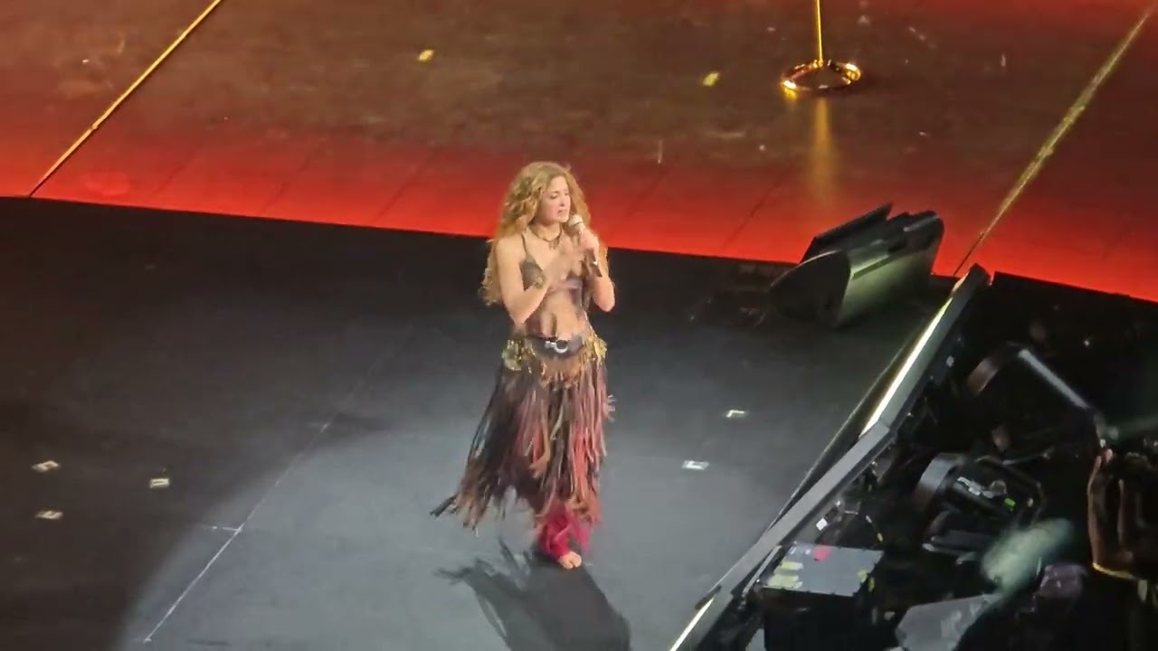 Shakira en Houston - Wherever, Whenever LIVE - Gira Las Mujeres No Lloran