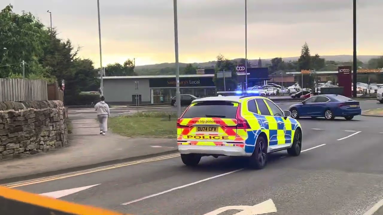British Transport Police Volvo XC60 Responding