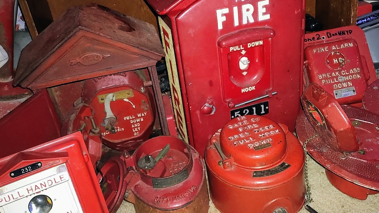 The sound of Coded Fire Alarm boxes & stations | 12/24/25 #vintage #firealarm #firealarmsound 