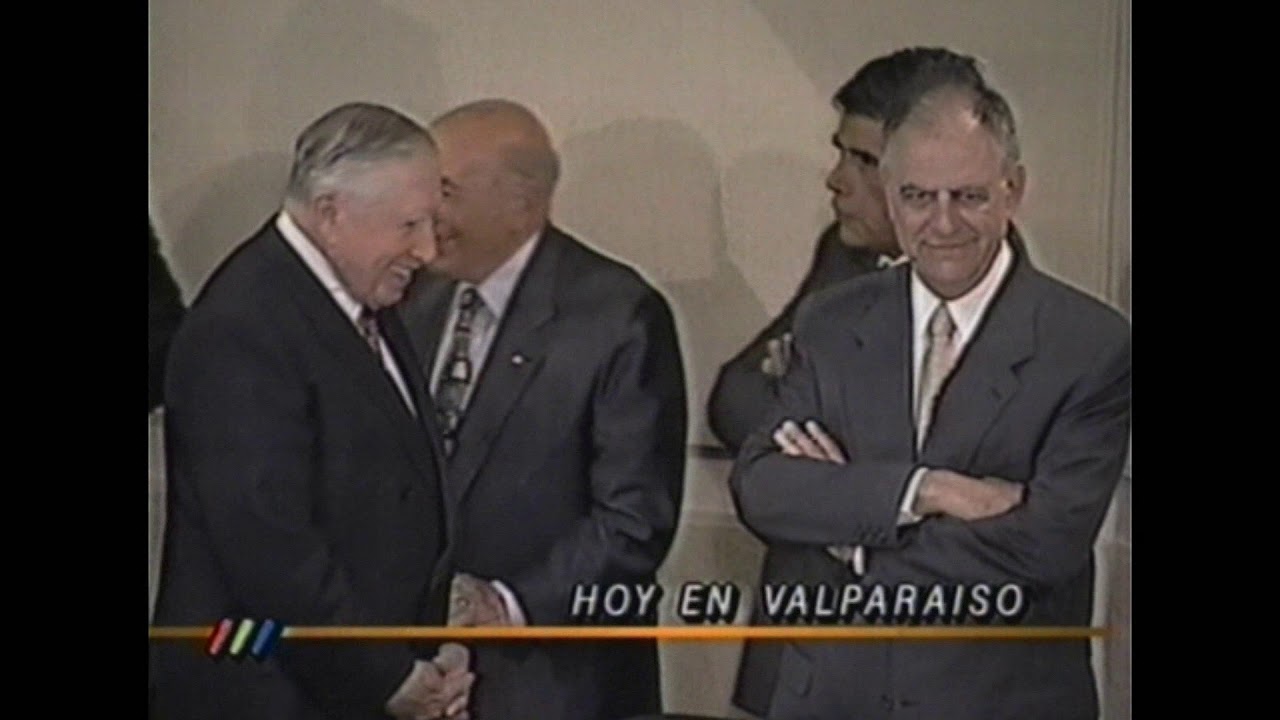 Cobertura periodística de Augusto Pinochet y su llegada al senado