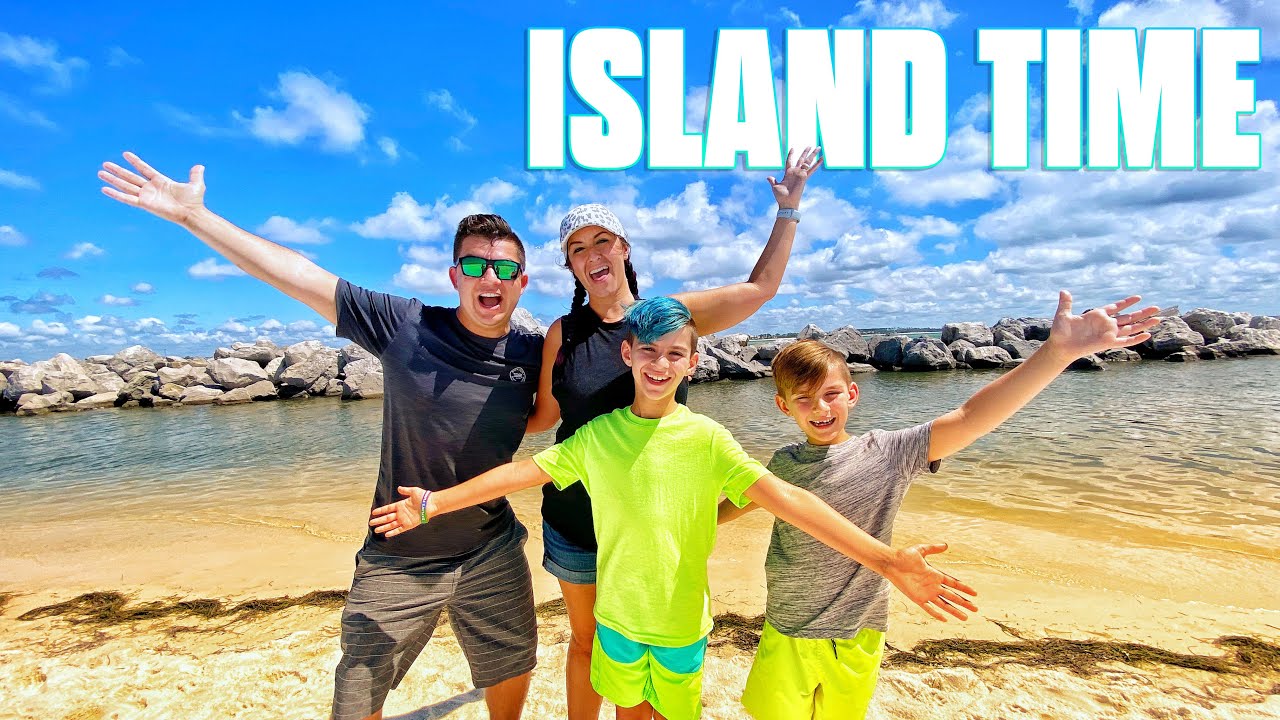 YOU CAN ONLY GET HERE BY BOAT AND ITS EPIC! (BEACH HAUL, ISLAND FUN)