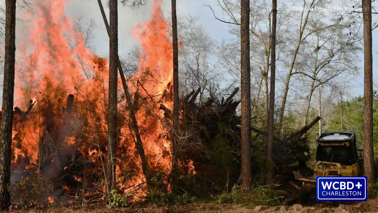 Debris fire threatened Colleton County homes