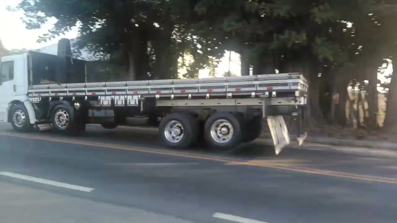 muitos te criticam porq queriam ter essa coragem q vc tem de correr atrás da quilo q te faz feliz