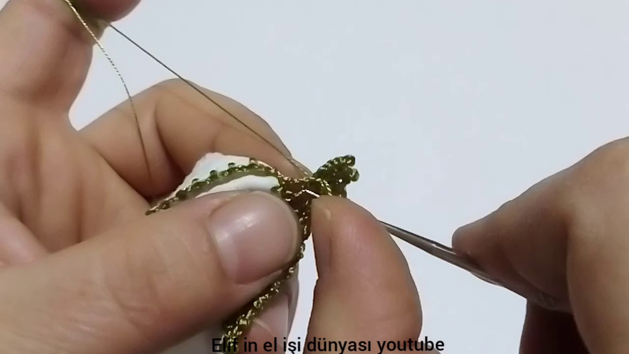 777-ELTİLER BU TIĞ OYASI İÇİN BİR BİRİ İLE YARIŞLAR