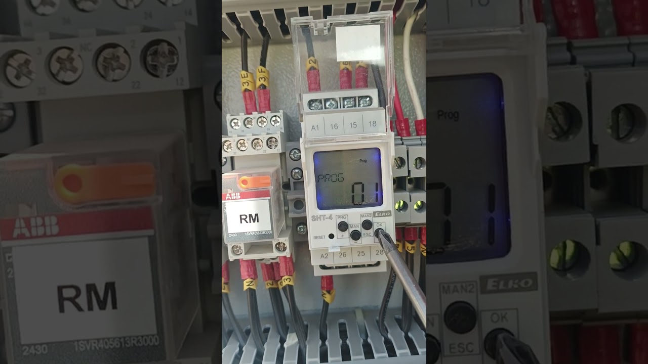Timer SHT- 4  time  program #saudiarabia #electrical #tranding #work #contructions #ksa