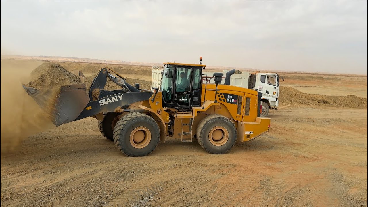 SANY SW978K1 Wheel Loader Loads SANY 400 Truck with Mud in 4K!