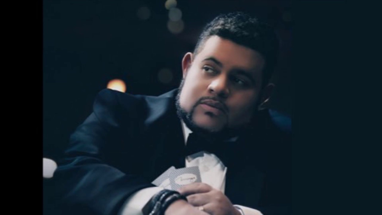 Vayb feat Roody Roodboy- ONE NIGHT STAND [LYRICS]