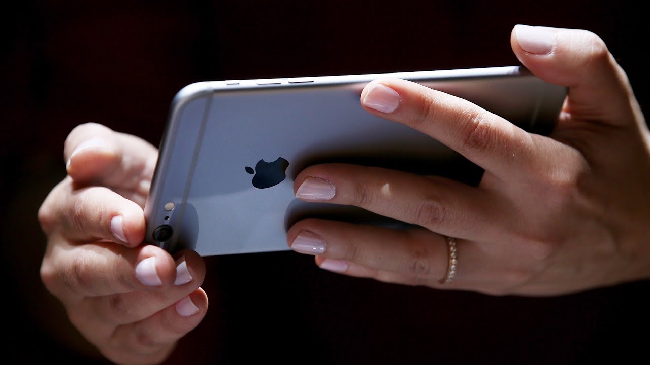 ¿Cuáles son los síntomas de una persona que es adicta al celular?