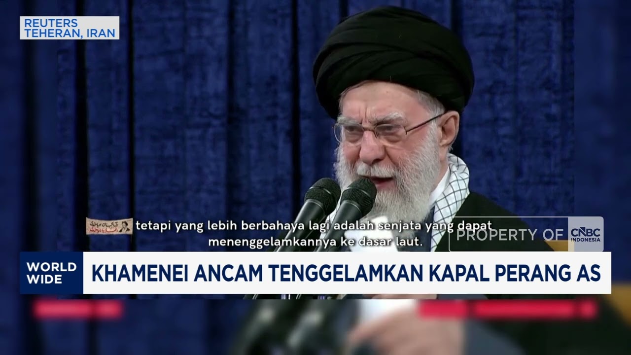 Khamenei Ancam Tenggelamkan Kapal Perang AS