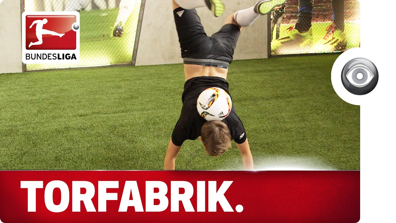 Tricks and Skills at the Launch of the Bundesliga's New Torfabrik Ball