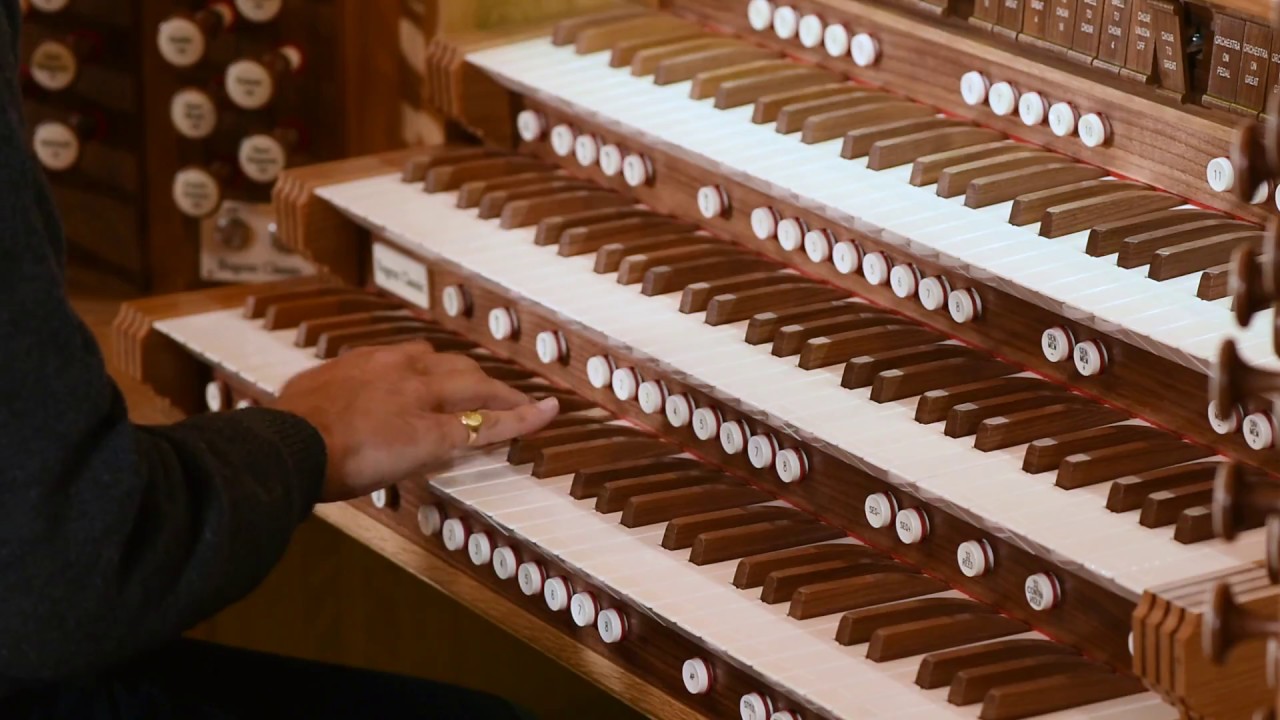 Toccata and Fugue in F by Buxtehude - Organ Tutorial