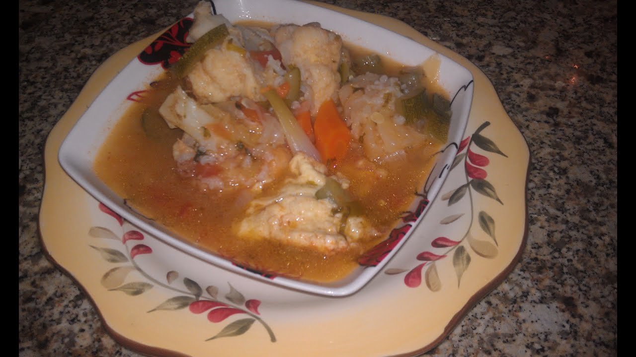 Tortitas de Coliflor en Caldo (cauliflower soup )