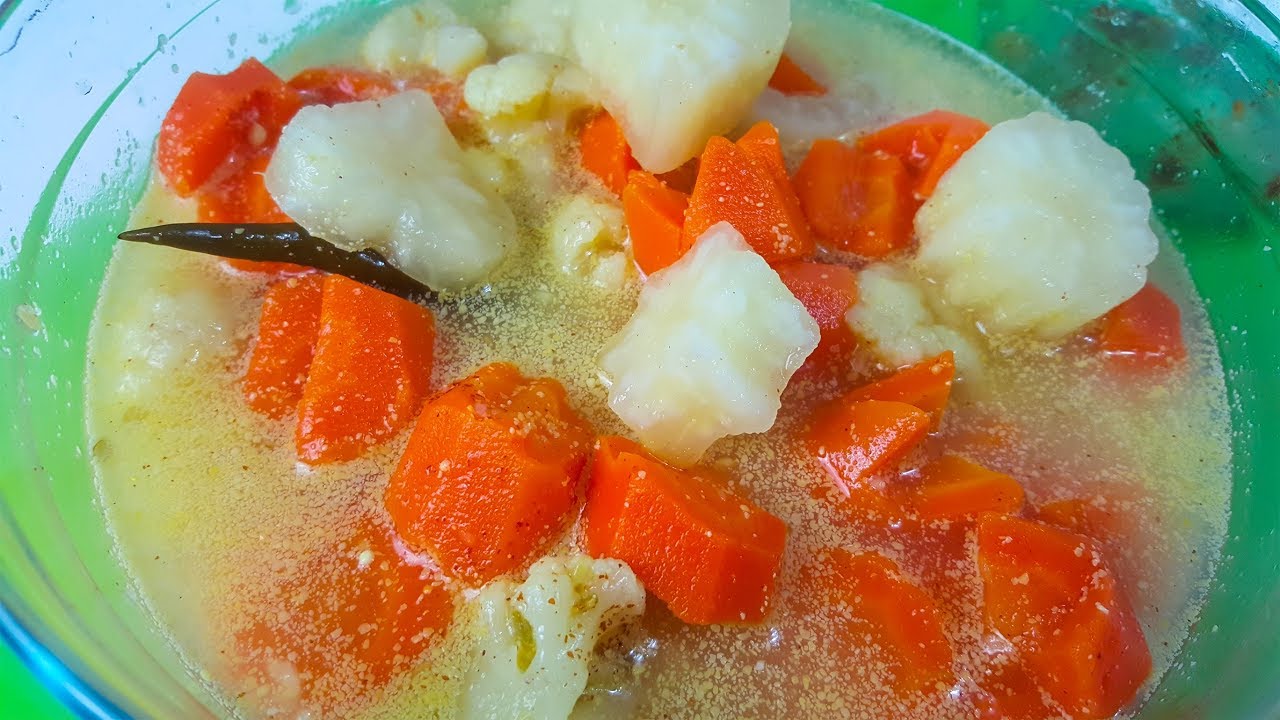 Achar Awri | آچار آوری