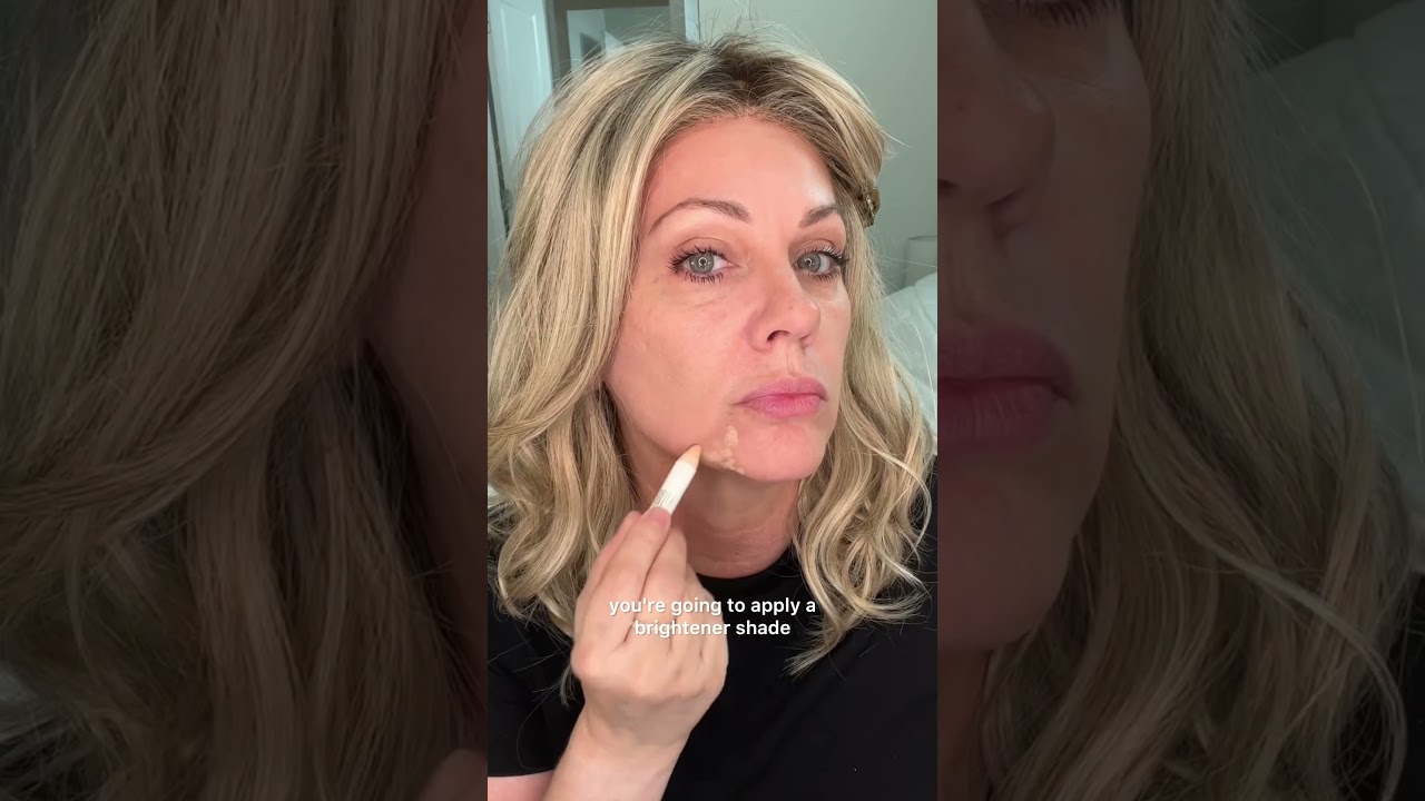 Easy jawline contour for people with jowls!  #contour #jowls