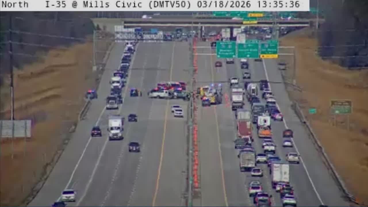 Police: Wrong-way driver causes serious crash on I-35 in West Des Moines