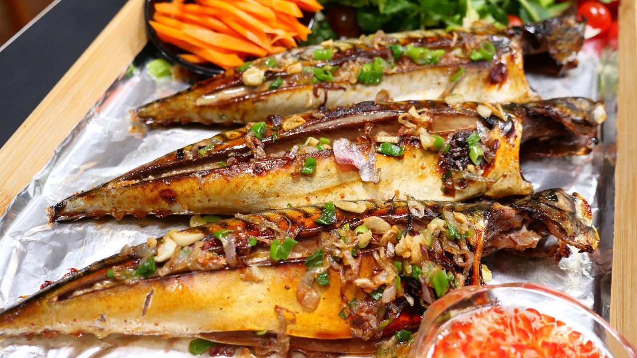 Món Ăn Giáng Sinh - Cá Nướng Mỡ Hành, Cá Nục Nướng, Món Ăn Đãi Khách, grilled fish by Vanh Khuyen
