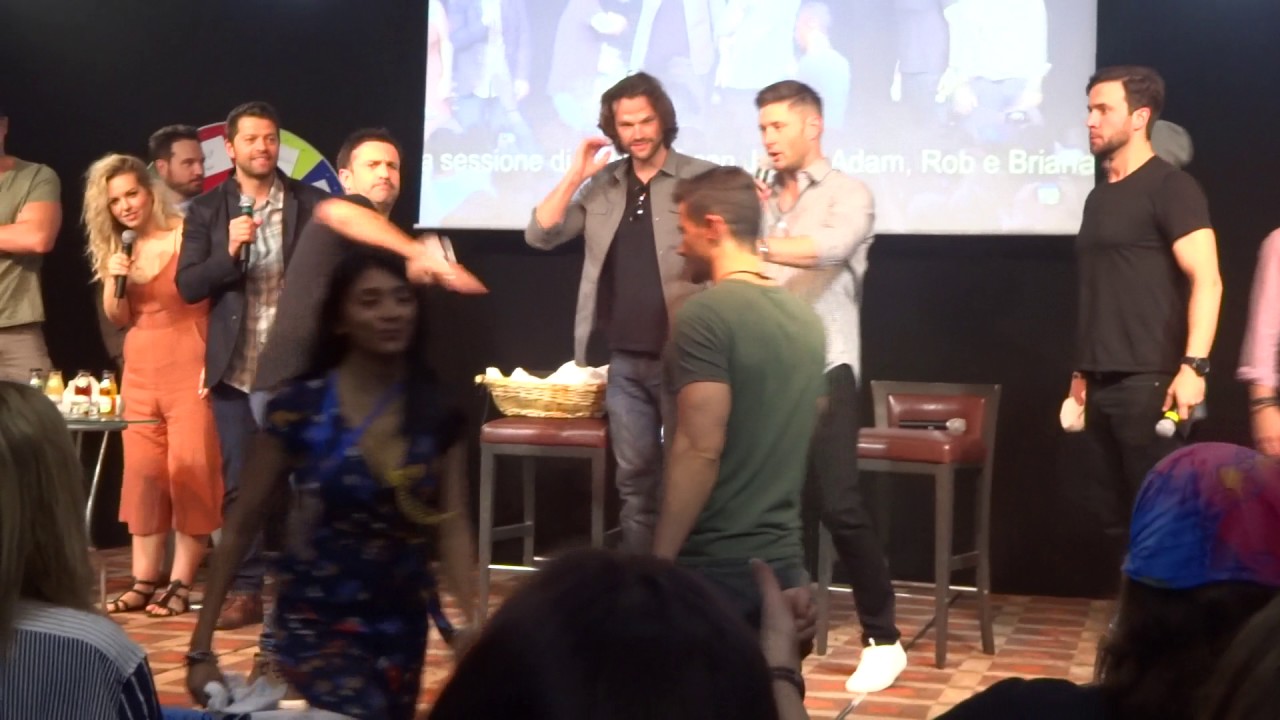 JIBcon8 - Opening with all cast