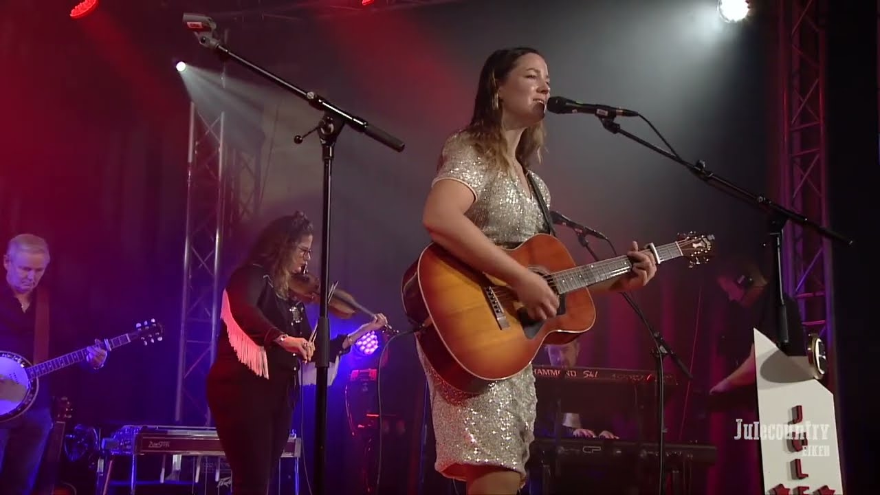 Coat Of Many Colors (Dolly Parton)            Ann Kristin Eikeland & The Stage Men