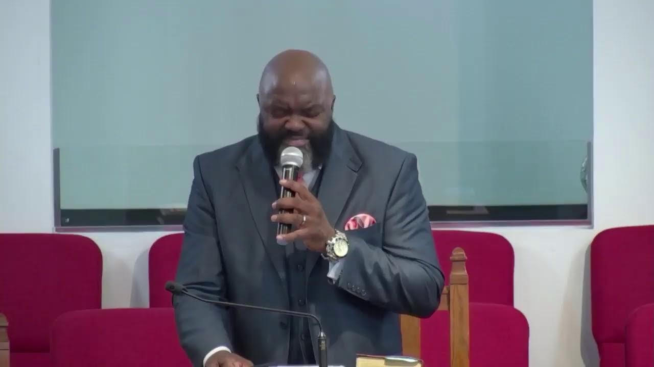 Pastor Patrick H. Greene, Luke 2:8-11 (A Meaningful Message for Your Midnight) December 21,2025
