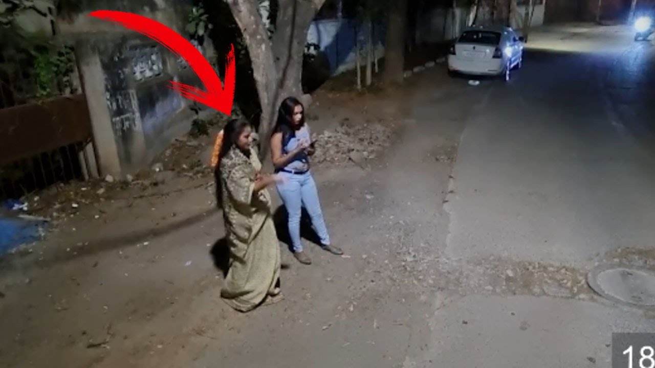 5 Aterradoras BRUJAS captadas en videos que dan mucho MIEDO