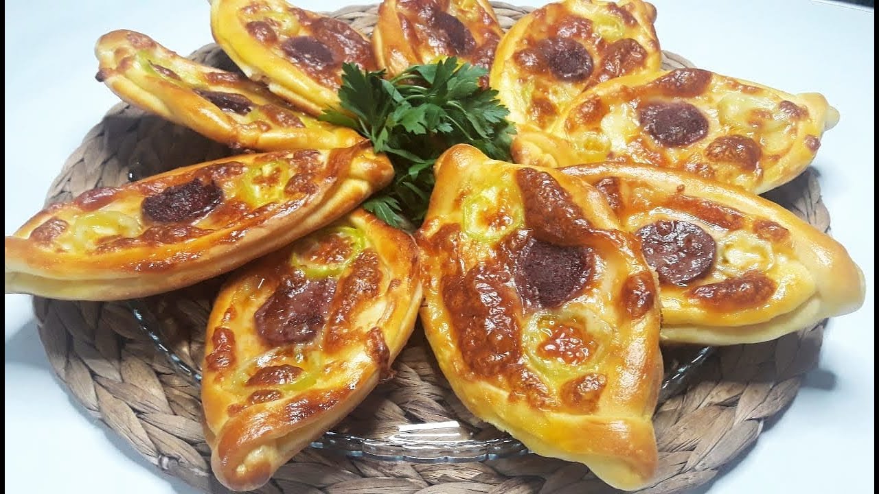 فطائر تركية بالجبن كوجبة للغداء أو العشاء😋 بعجينة رااااائعة وخفيفة 👌