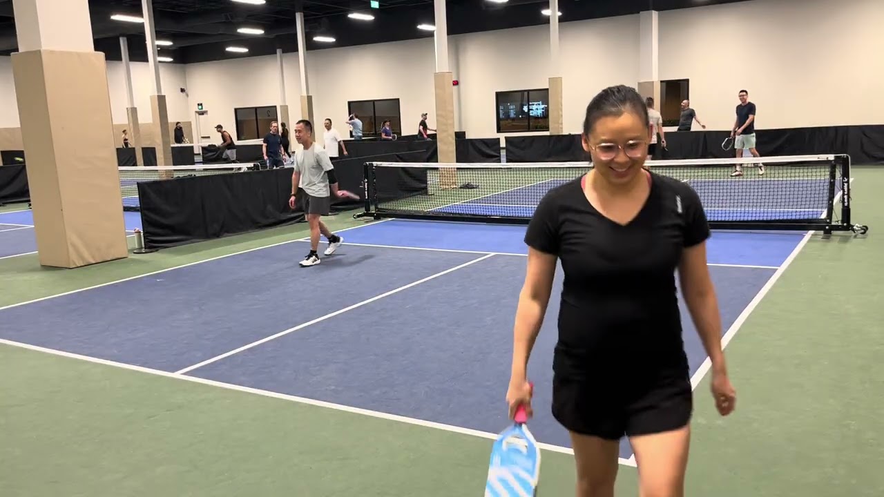 Altea pickleball - James Nick vs Diana Phay games 1 & 2