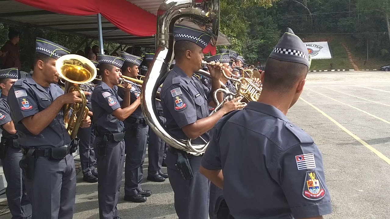 ESSd desfile de encerramento
