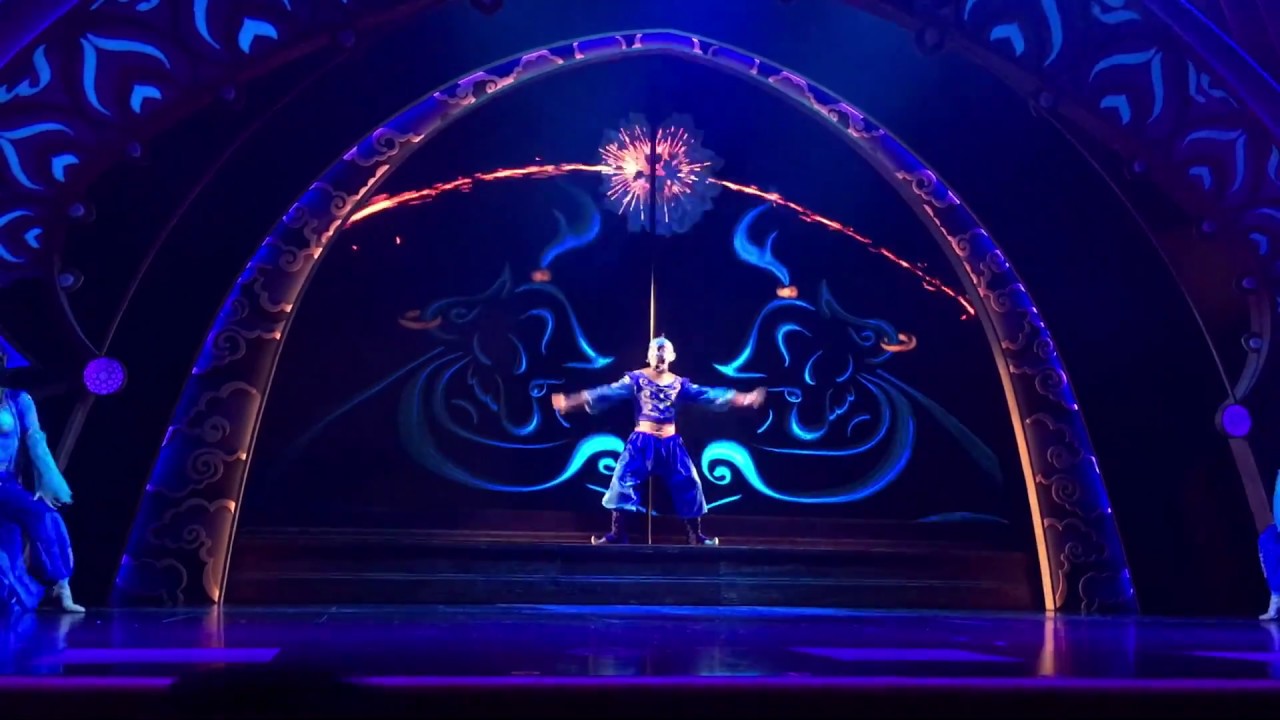 Mickey and the Wondrous Book (with official English subtitles!) - Hong Kong Disneyland