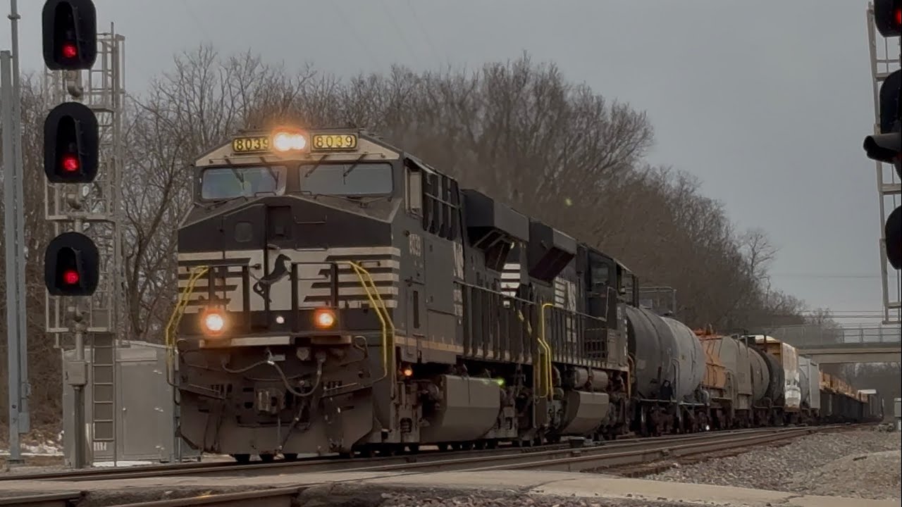 Short northbound manifest! 