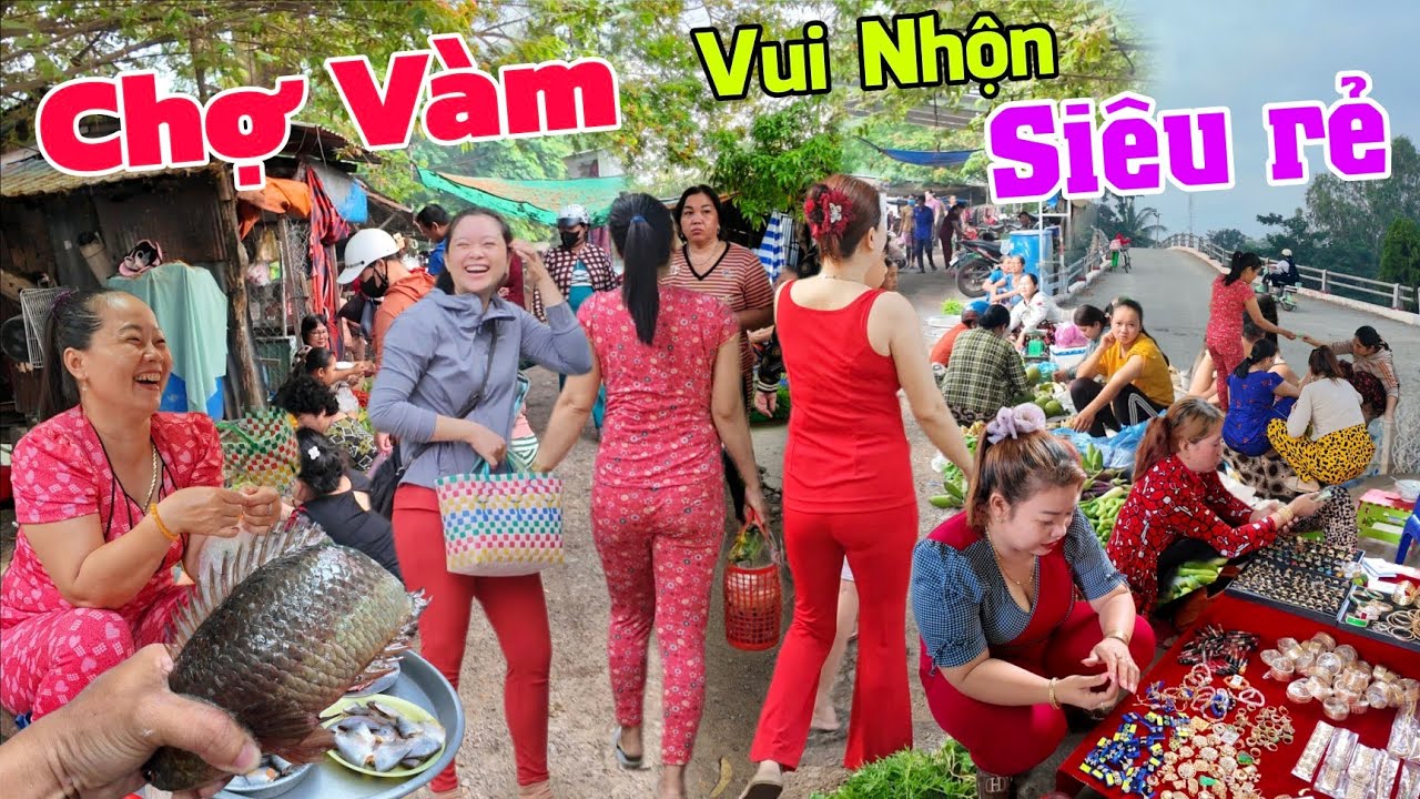 Độc lạ: chợ V&agrave;m đ&ocirc;ng hết hồn vui nhộn si&ecirc;u rẻ dễ thương - C&aacute; rau củ quả đống đống