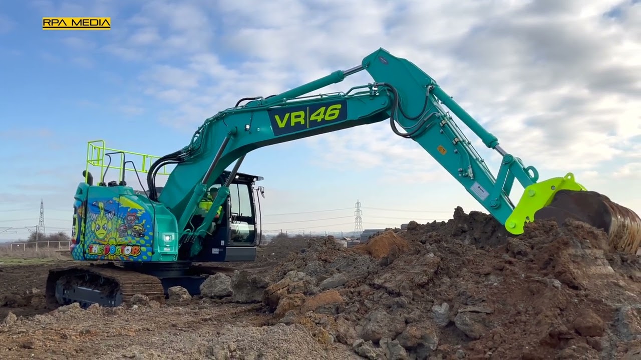 Kobelco SK380 VR46 livery Compac Hire