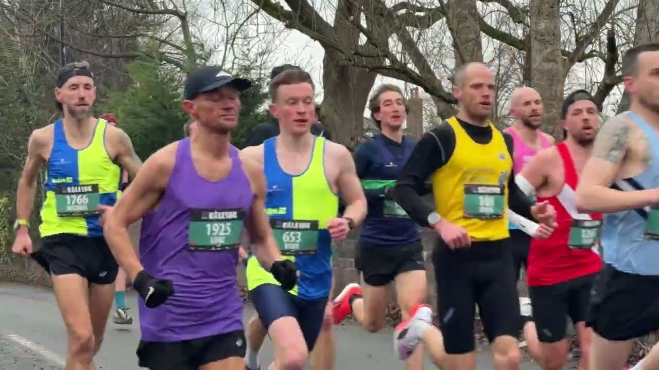Watersons Hale 10k runners leave Hale and head into Cheshire finishing at Ashley Halle 15th Feb 2026