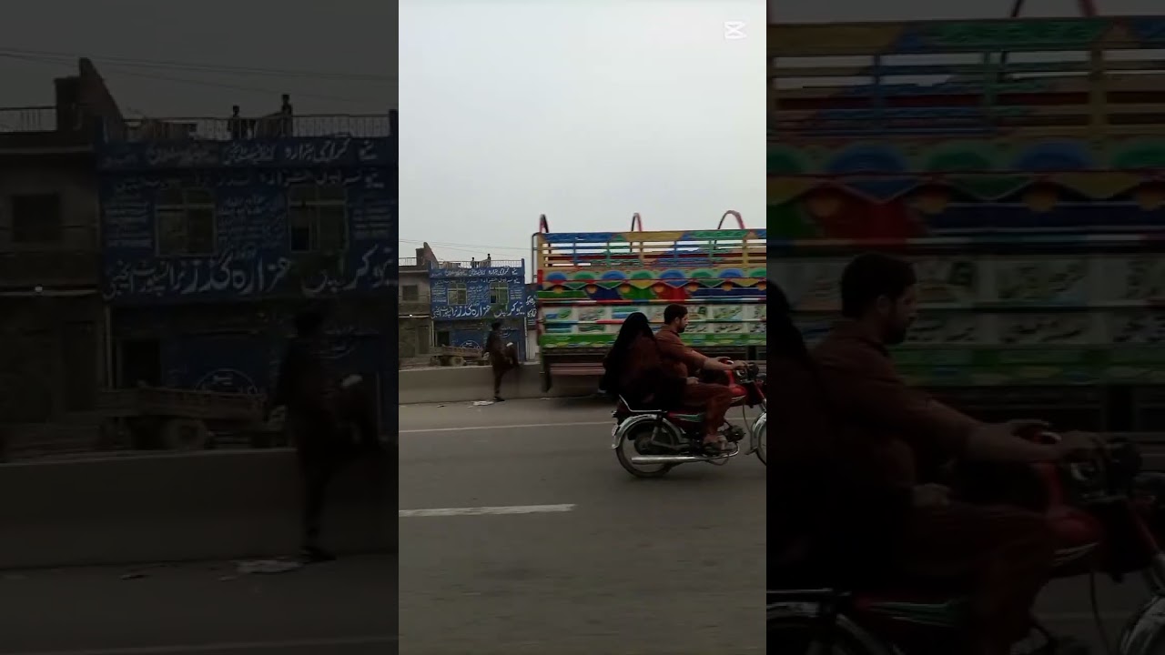 Traveling towards  Saggian Bridge Lahore 