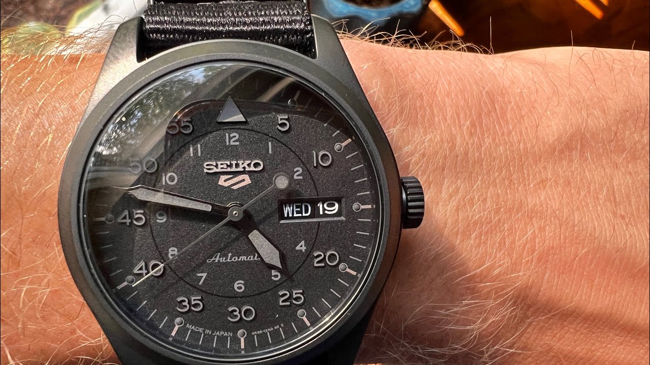 Seiko SRPJ11 Watch Review-Initial Impressions