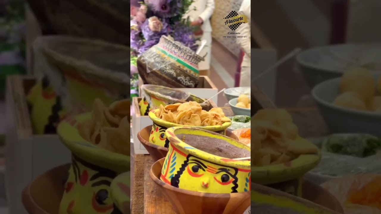 Our chaat counter @thewindsorcastlekottayam .📞9072661001 #samosa #chaatrecipe #catering