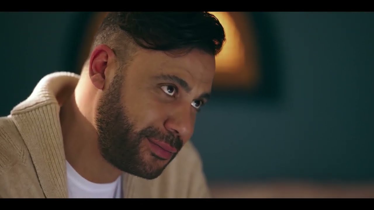 من مجرم هاربان من الحكومة لطباخ في البيوت😂😅..كوبرا هينافس شيف حسن #كوبرا