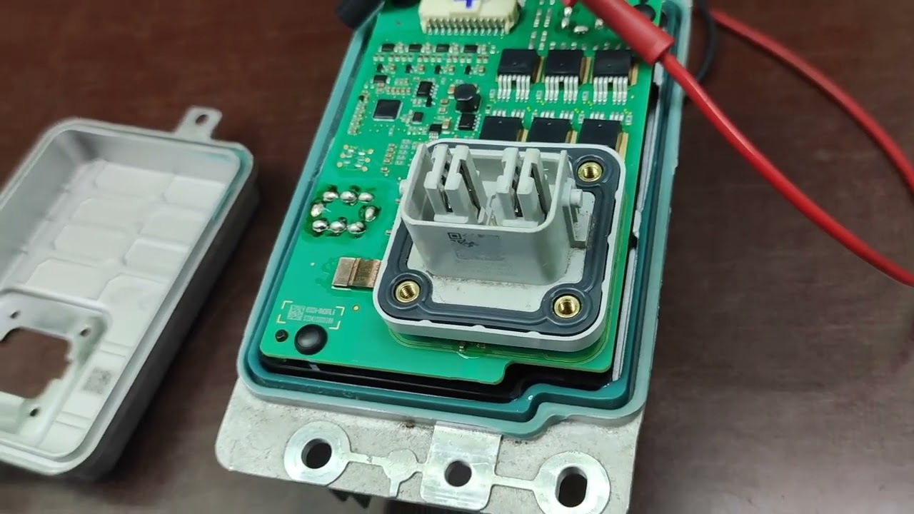 Tesla батарея 16 вольт ремонт