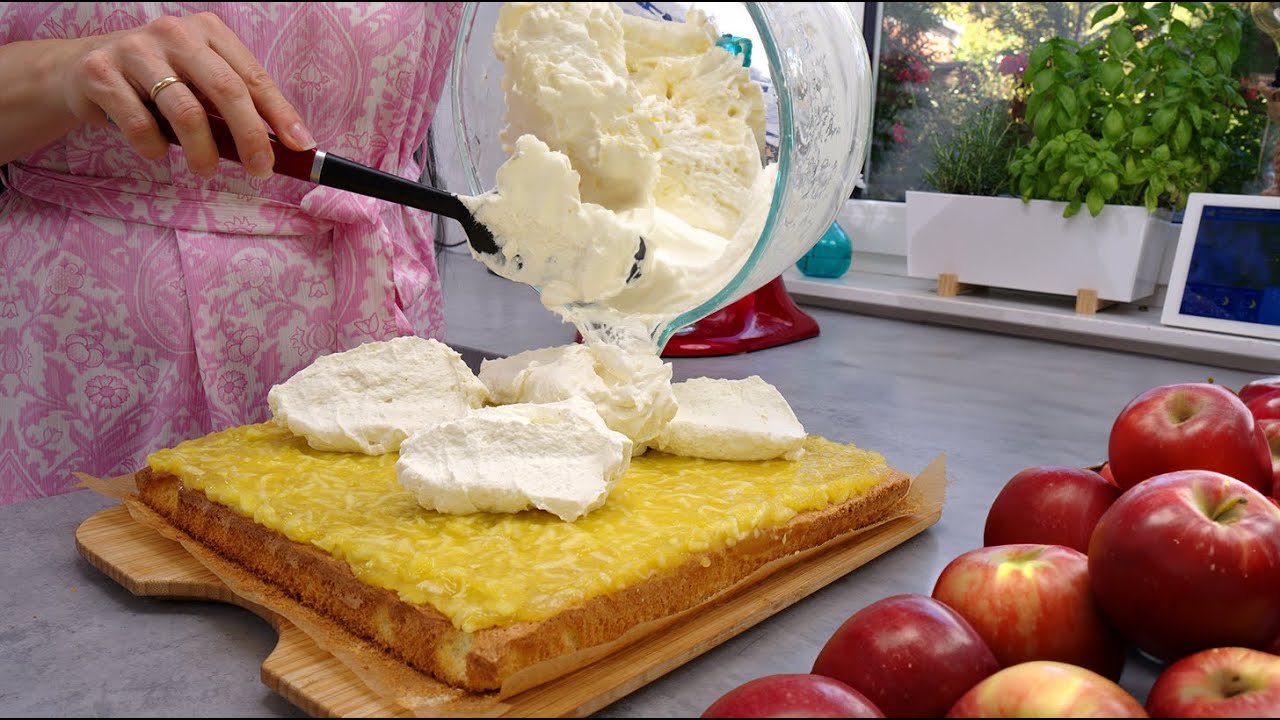 Такого яблочного пирога вы ещё не пробовали! 🍎 Мягкий, сливочный и божественно нежный.