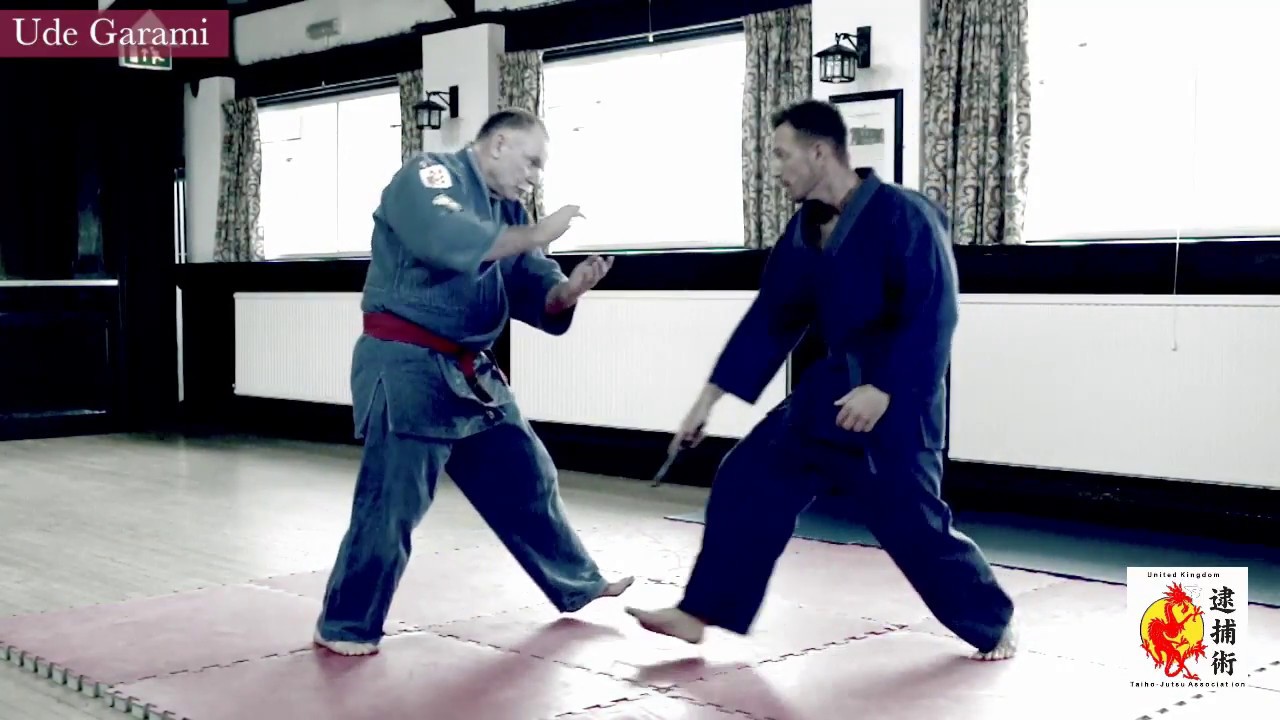 United Kingdom Taiho Jutsu Association | Tanto Techniques Short Sword