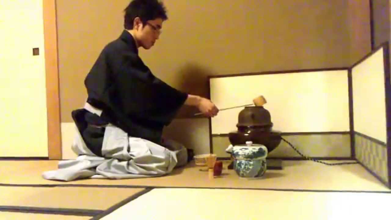 裏千家流風炉薄茶運び点前part.1(薄茶を点てるまで)