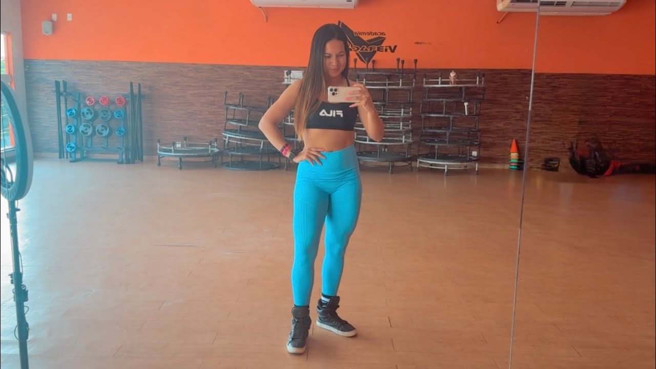 Bruna Tuche está ao vivo!