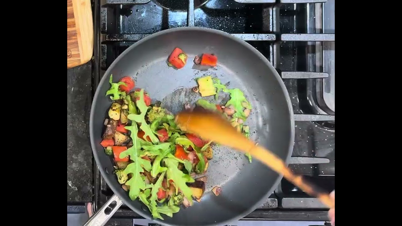 Scrambled eggs in the Misen Nitrided Carbon Nonstick pan