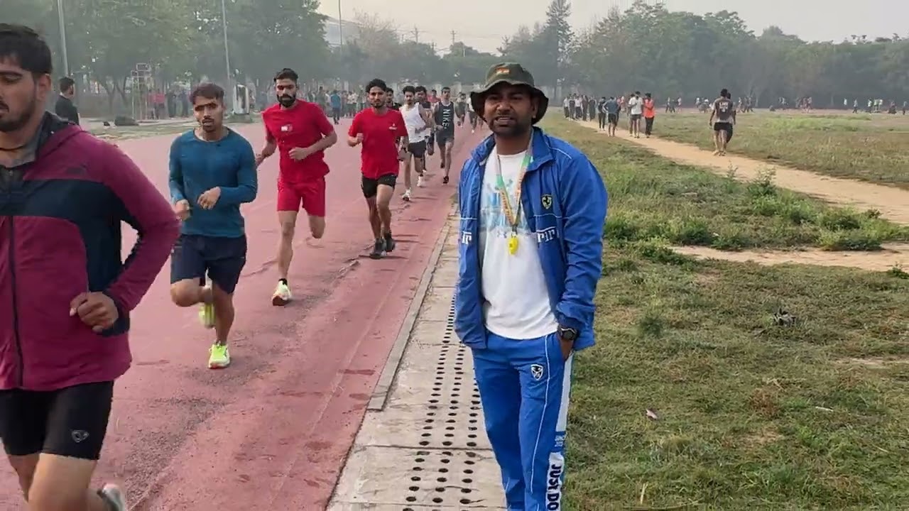 1000M 2:55  Delhi police Boys GIRLS PARA DEFENCE ACADEMY ROHTAK 9992671519 #delhipolice #