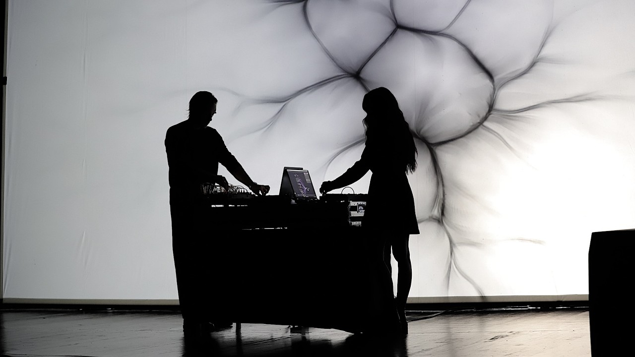 AMIANGELIKA & 1100 [GB ] /// BLCK SUN [excerpt]